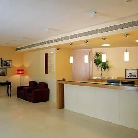 Hotel Do 3*
