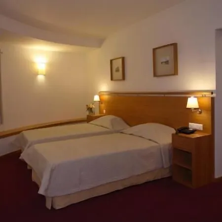 Do 3* Braga